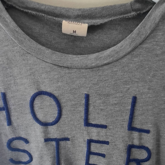 Mens hollister tshirt - Picture 3 of 3